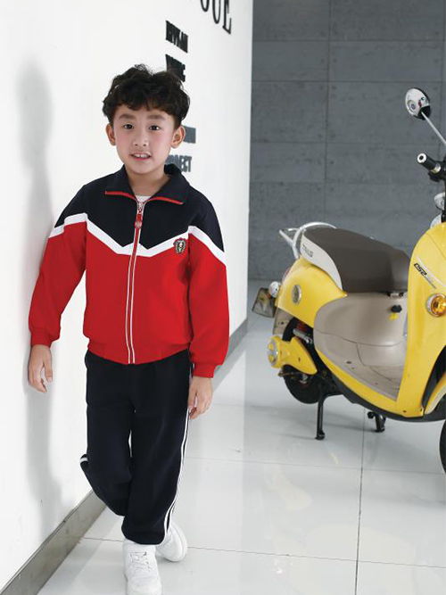 冬季潮流男童套装