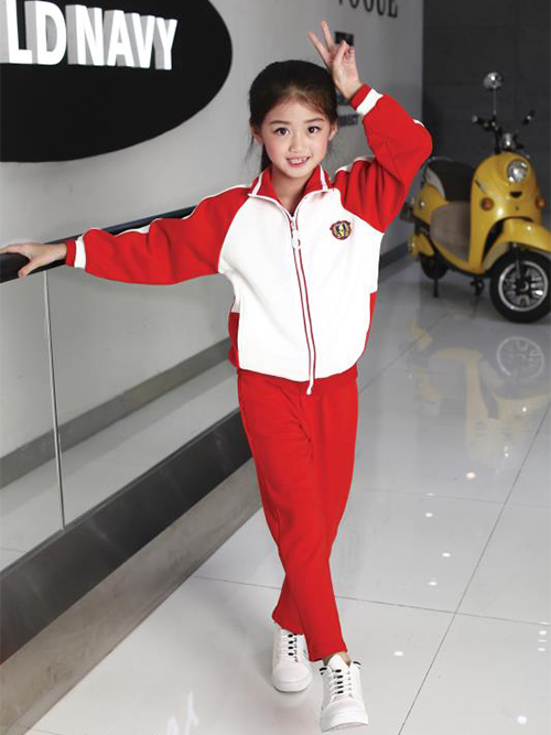 时尚女童运动服套装